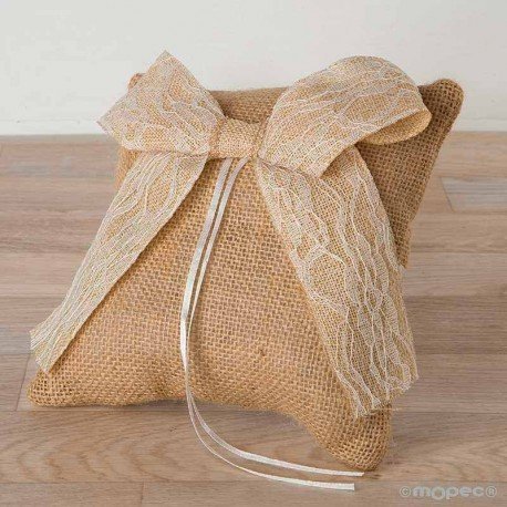 Rustic alliance cushion and lace bow