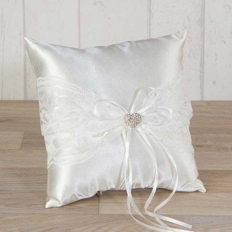 Cushion rasono and lace with rhinestone heart